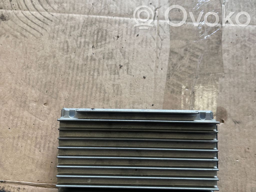 BMW X5 E70 Garso stiprintuvas 