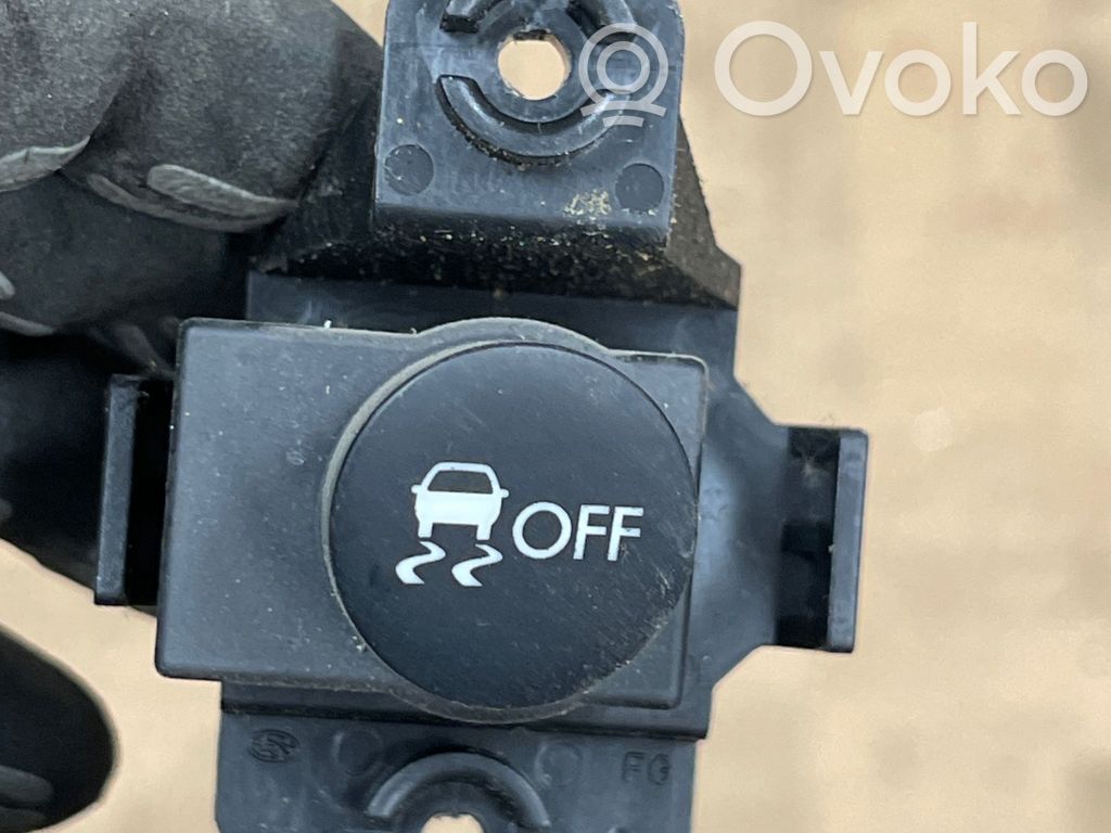 Subaru Impreza III ESP (stability program) switch 