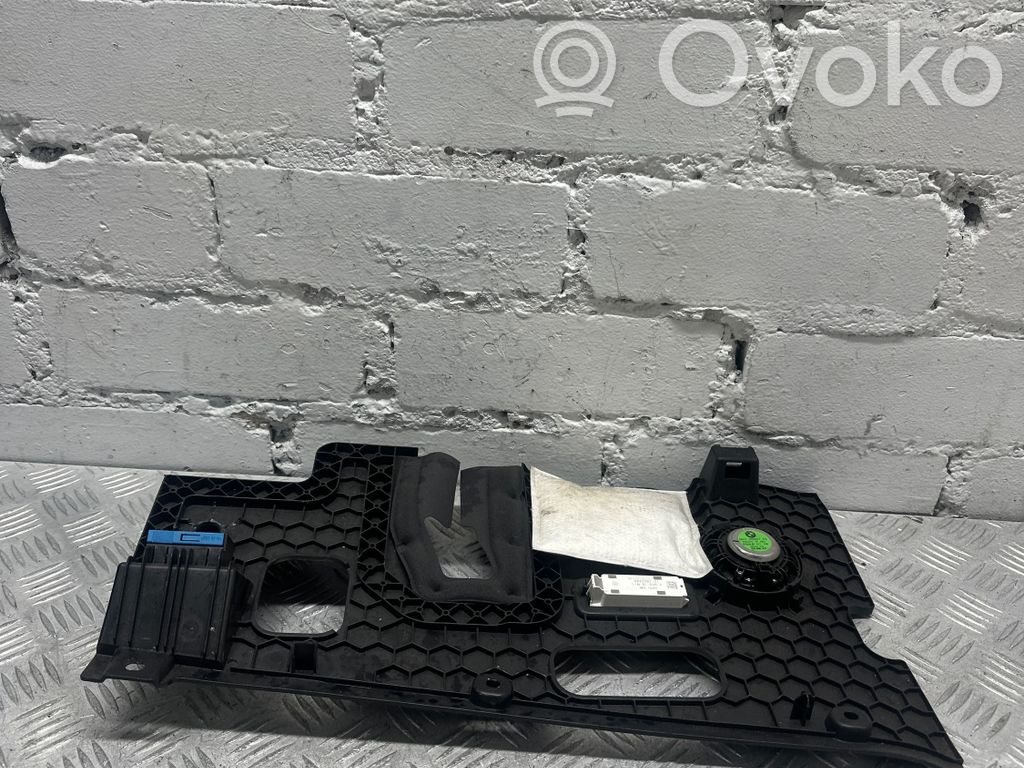 BMW X5 F15 Element deski rozdzielczej / dół 
