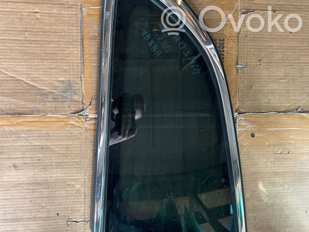 Rear side window
