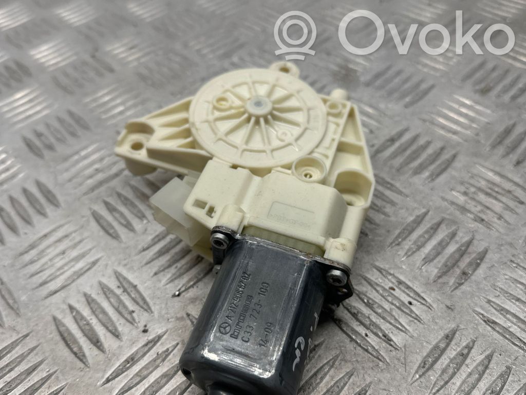 Mercedes-Benz E W212 Front door window regulator motor 