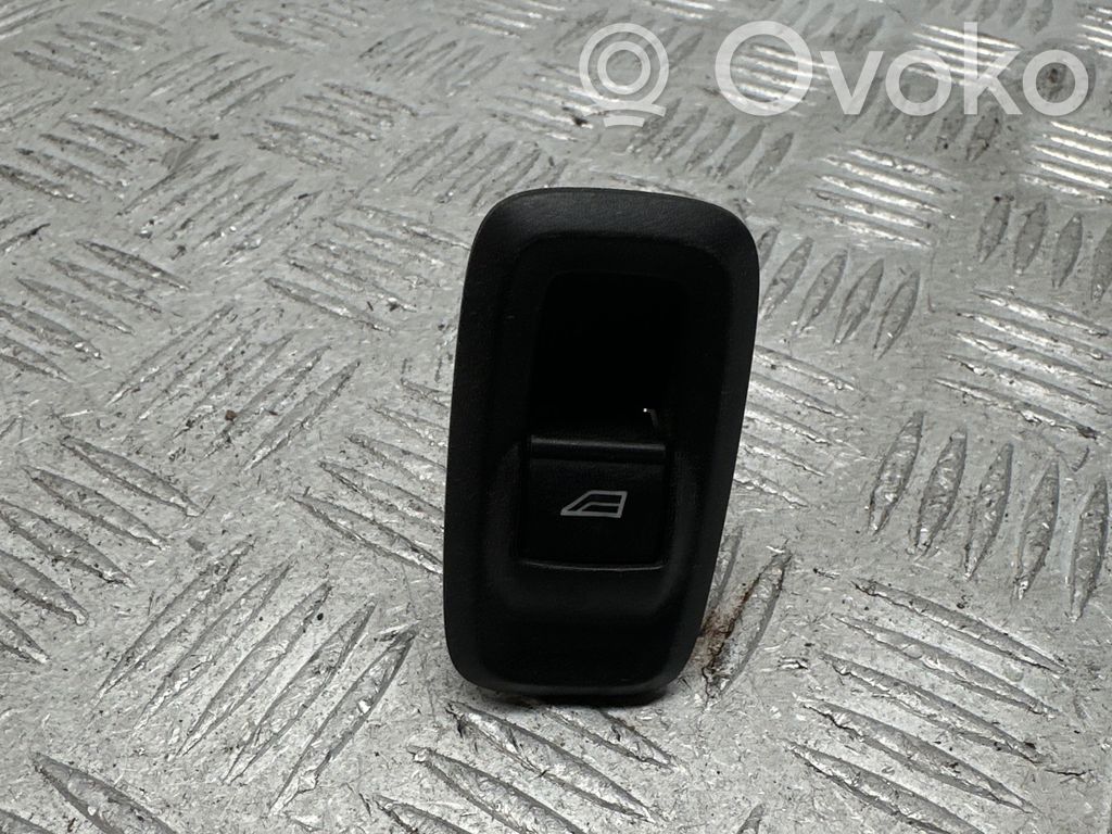 Ford Fiesta Electric window control switch 