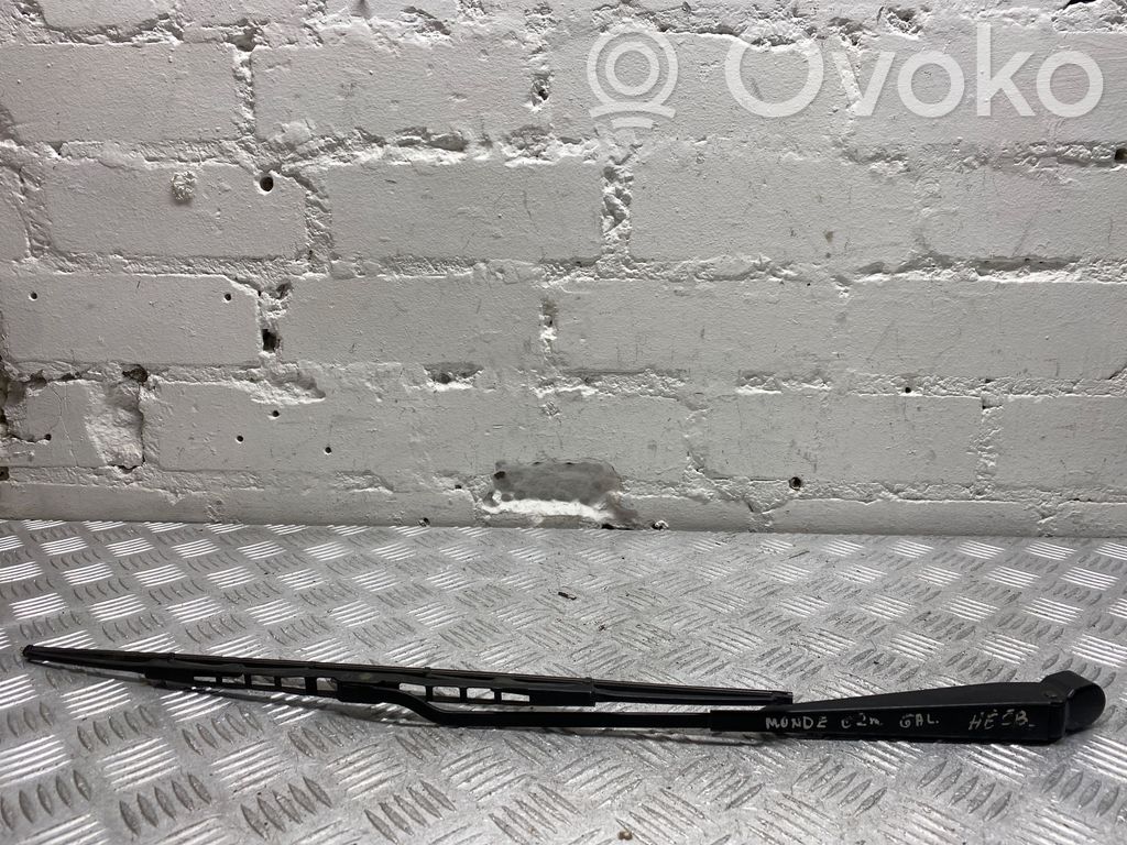Ford Mondeo Mk III Ramię wycieraczki szyby tylnej 