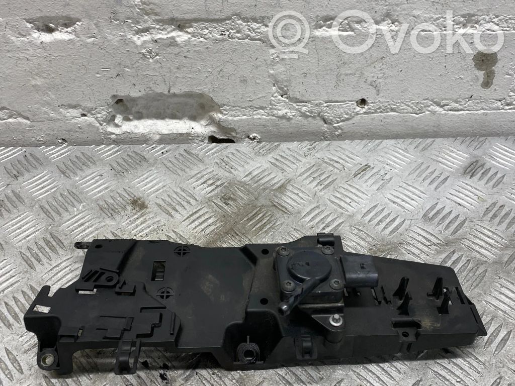 BMW 5 GT F07 Other engine bay part 