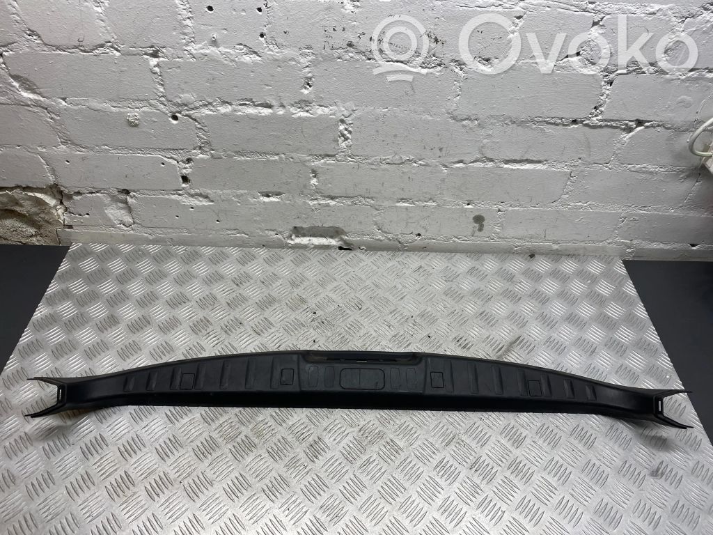 BMW 5 GT F07 Inne elementy wykończenia bagażnika 