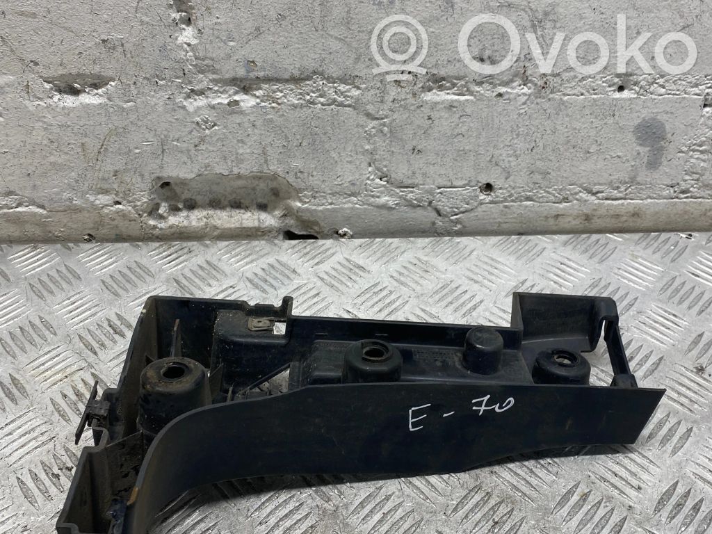 BMW X5 E70 Rear bumper mounting bracket 