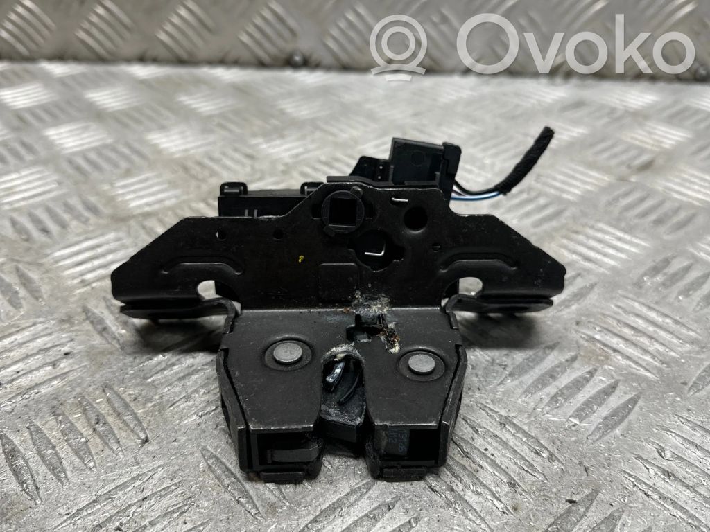 Opel Astra K Tailgate/trunk/boot lock/catch/latch 