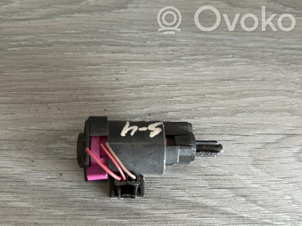 Audi A4 S4 B8 8K Sensor Bremspedal 