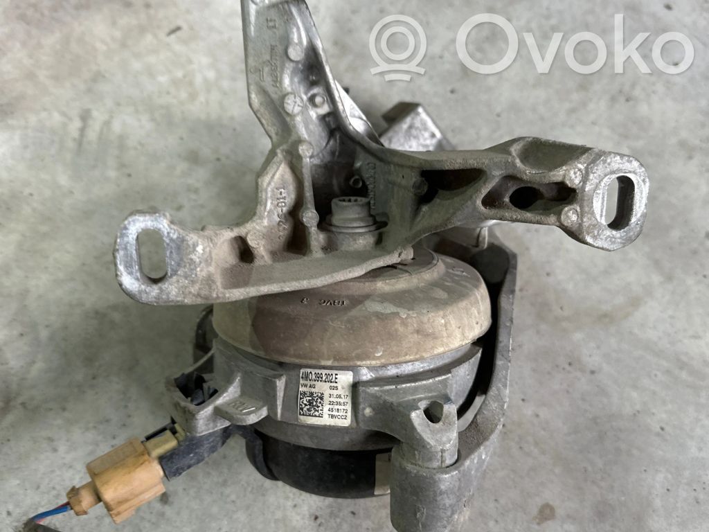 Audi Q7 4M Engine mount bracket 