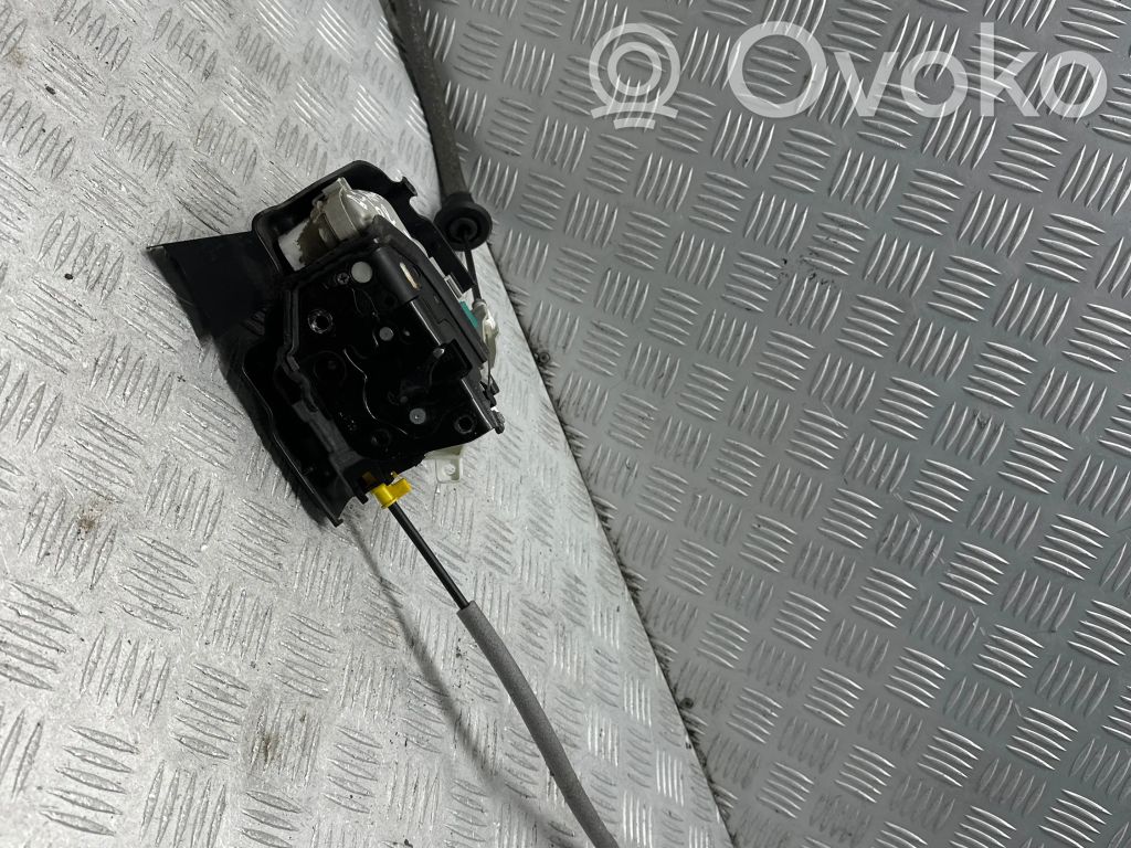 Audi Q7 4M Priekšpusē slēdzene 