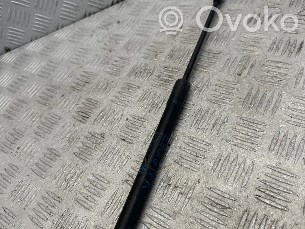 Konepellin kaasujousi   7060550