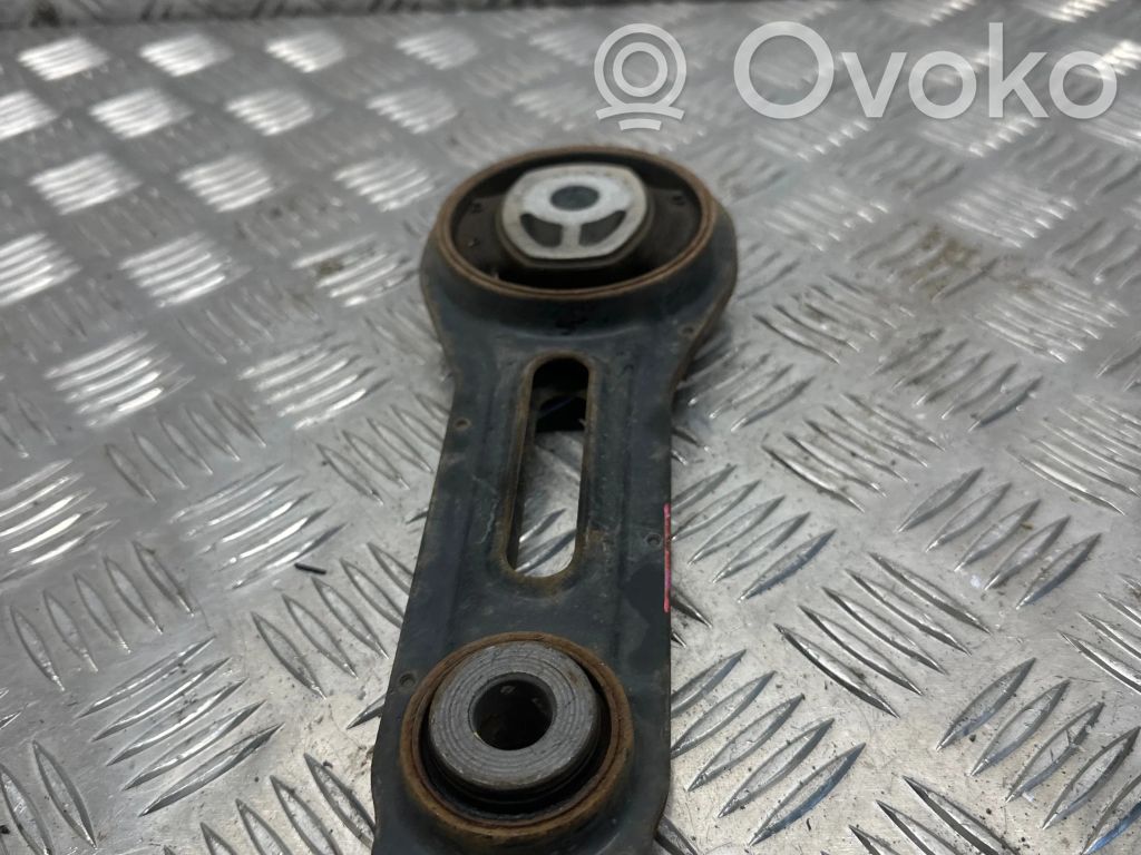 Mitsubishi Outlander Soporte de la caja de cambios 