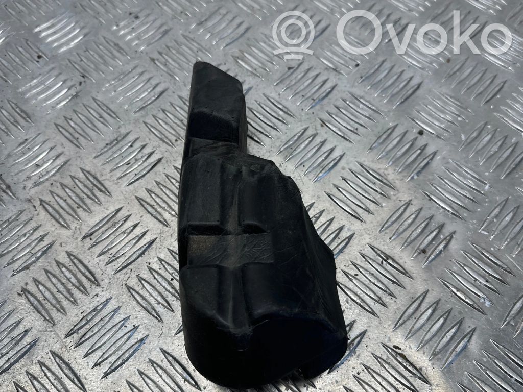 BMW 7 G11 G12 Supporto/guarnizione in poliuretano espanso del parafango 