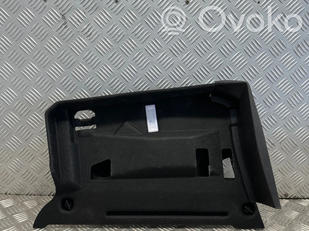 BMW 7 G11 G12 Element deski rozdzielczej / dół 