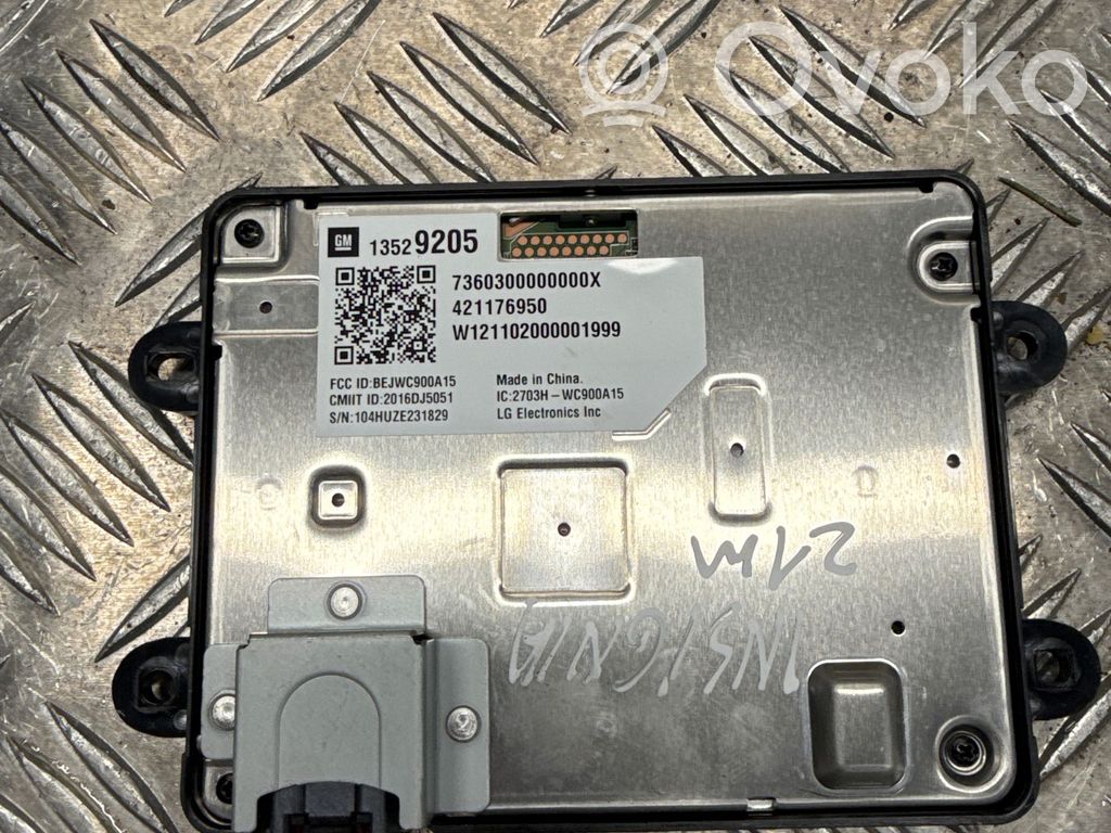 Opel Insignia B Wireless charging module 