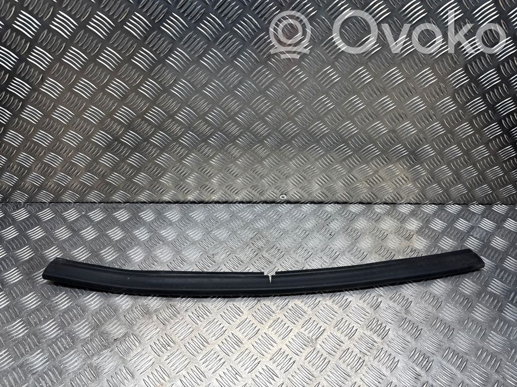 BMW X1 E84 Engine compartment rubber 