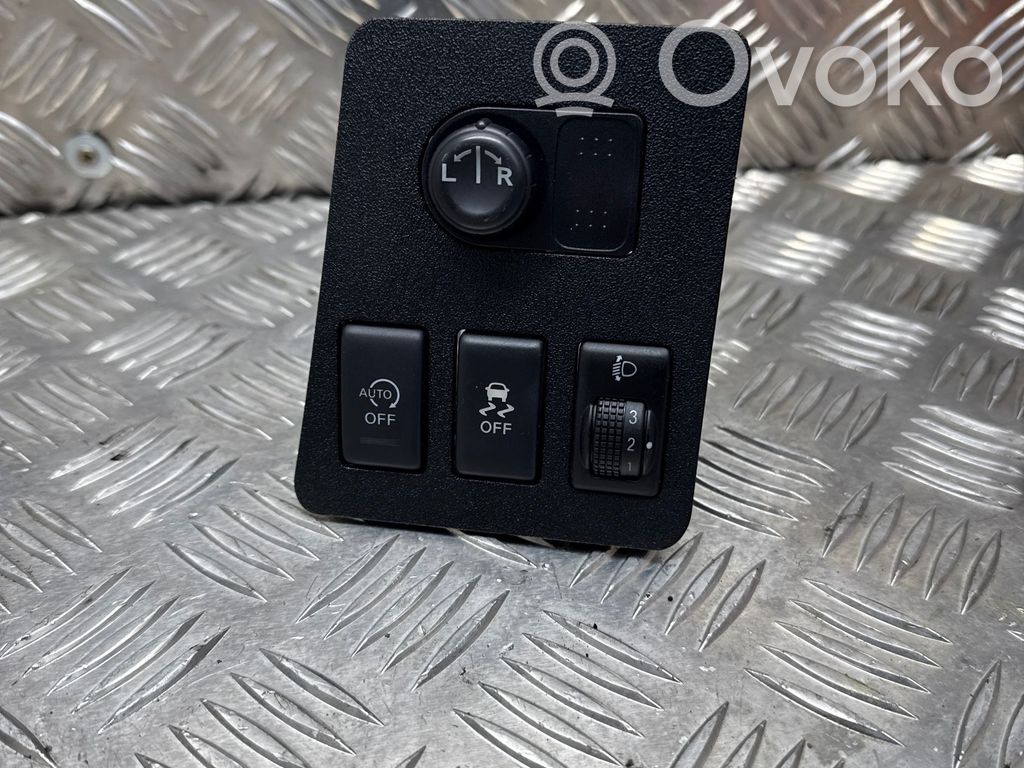 Nissan Qashqai Wing mirror switch 