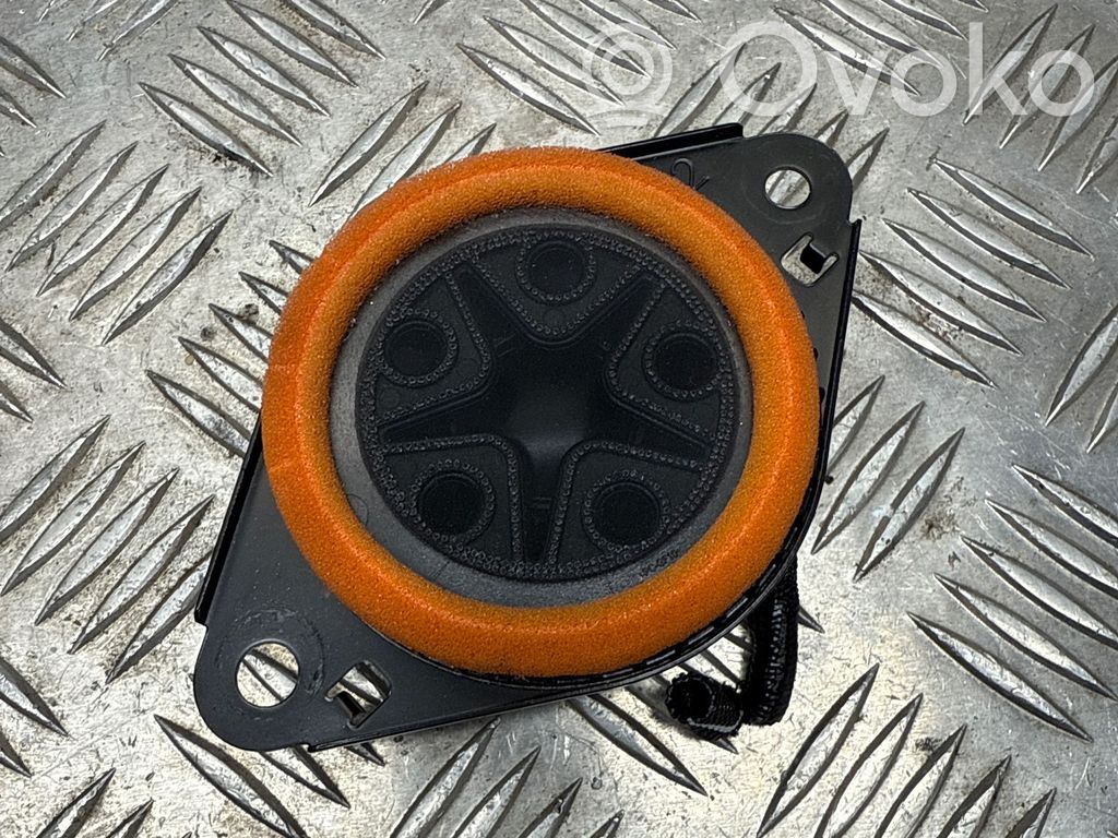 Toyota RAV 4 (XA50) Altavoz del panel 