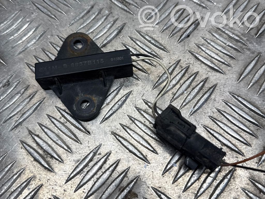 Mitsubishi Outlander Aerial antenna amplifier 