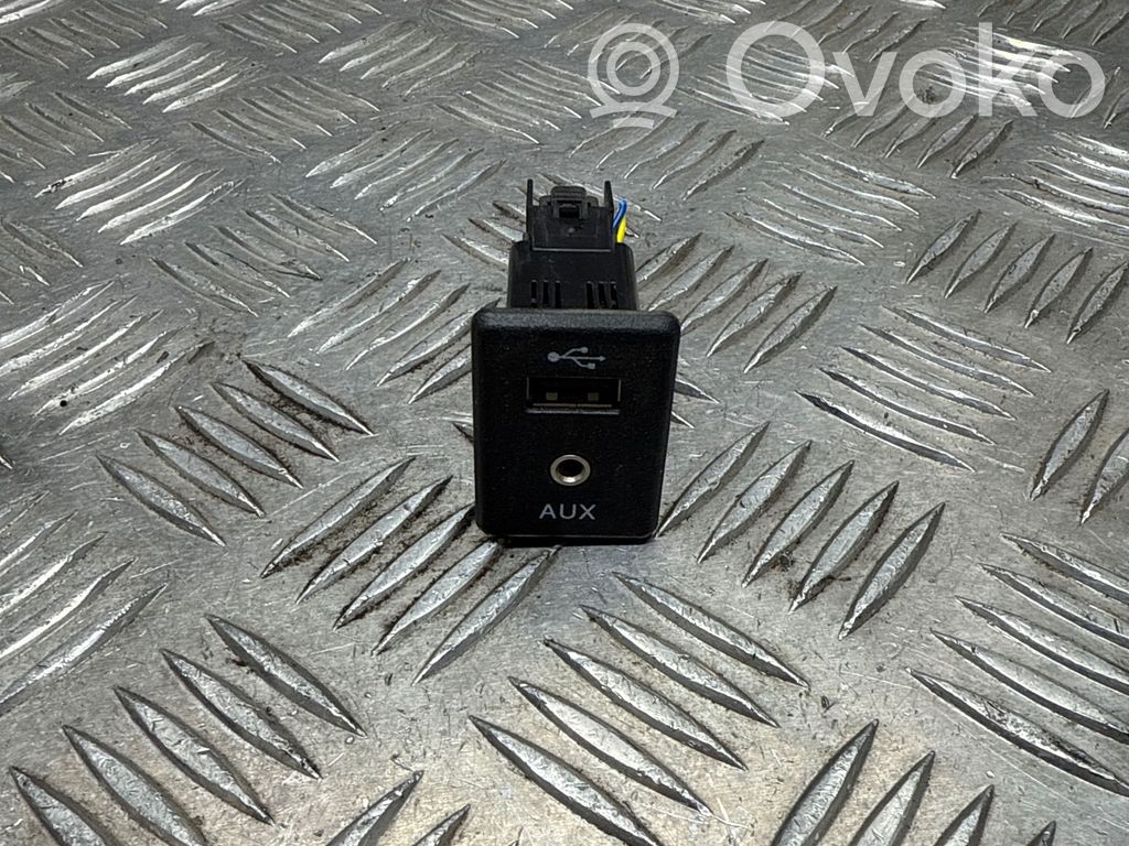 Enchufe conector USB   795405004,004625301645