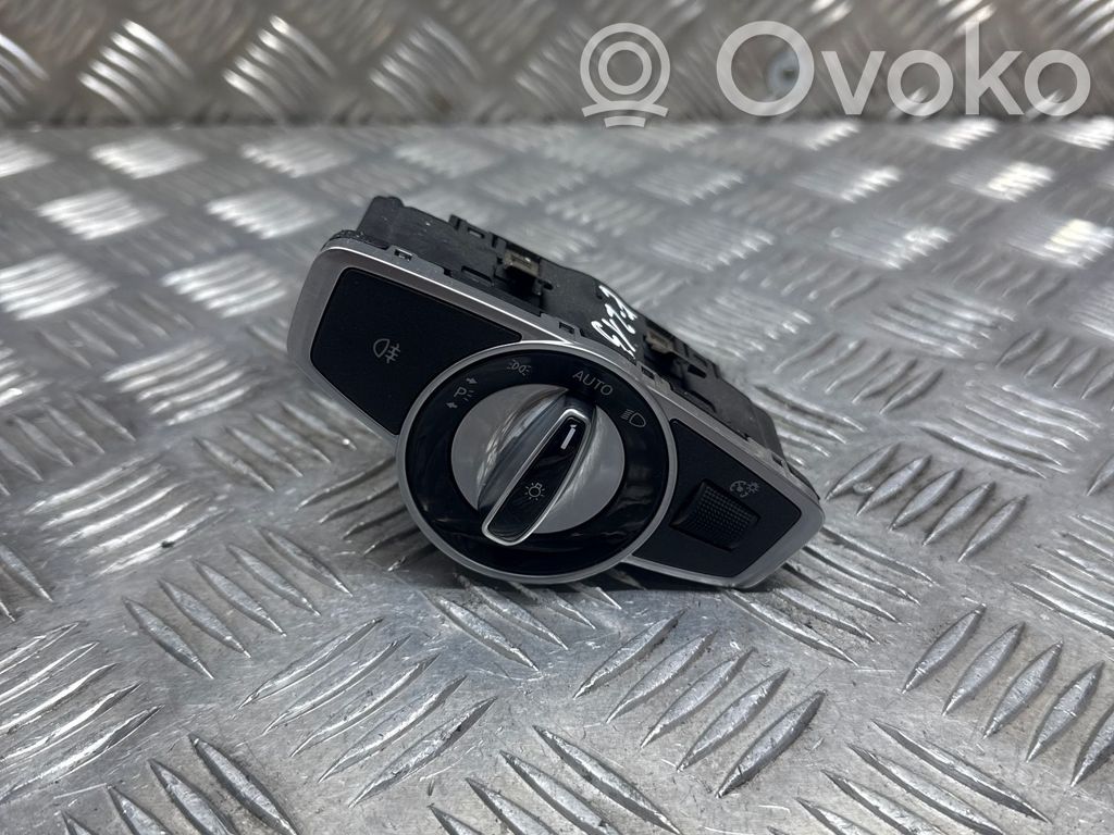 Mercedes-Benz E W213 Light switch 