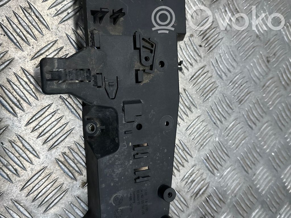 BMW X1 E84 Other engine bay part 