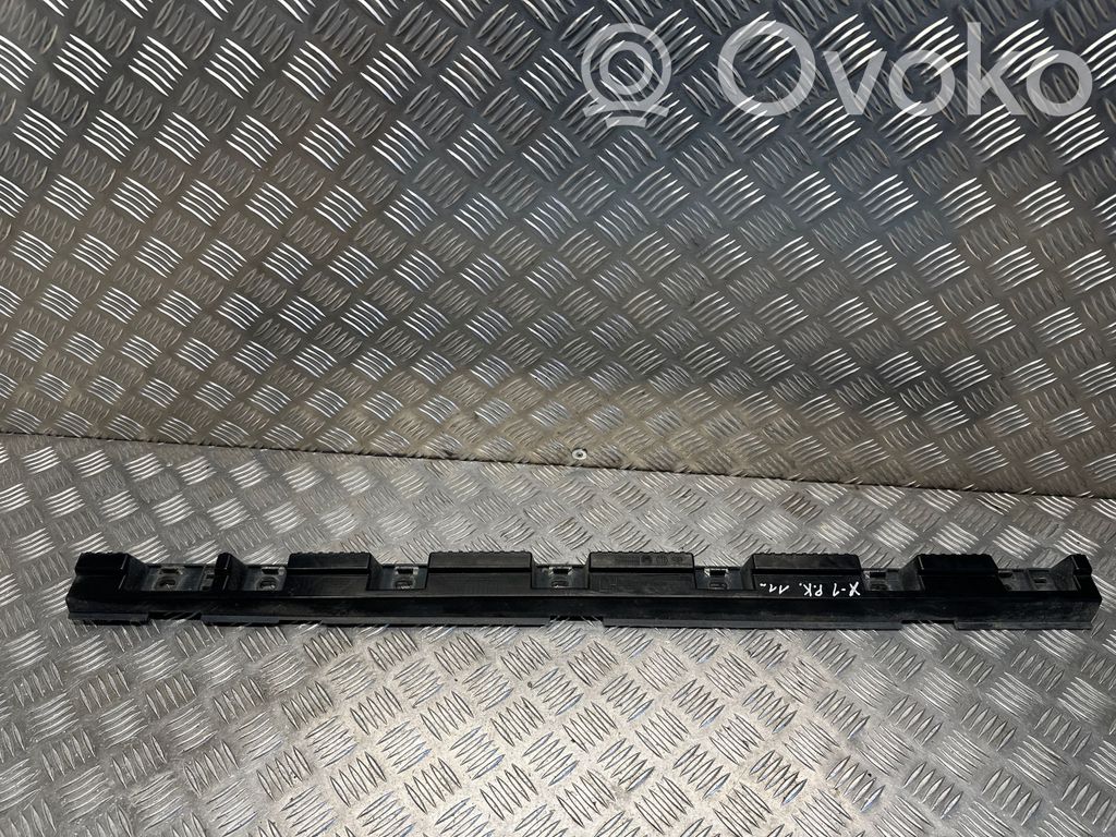 BMW X1 E84 Sill supporting ledge 