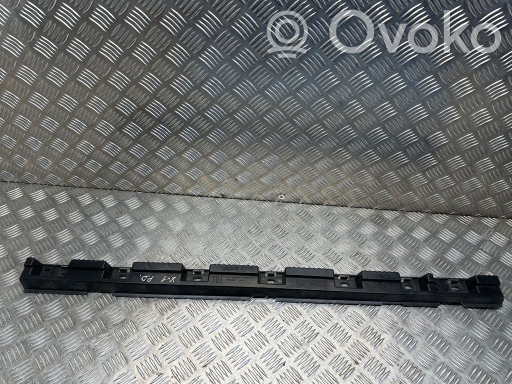 BMW X1 E84 Sill supporting ledge 