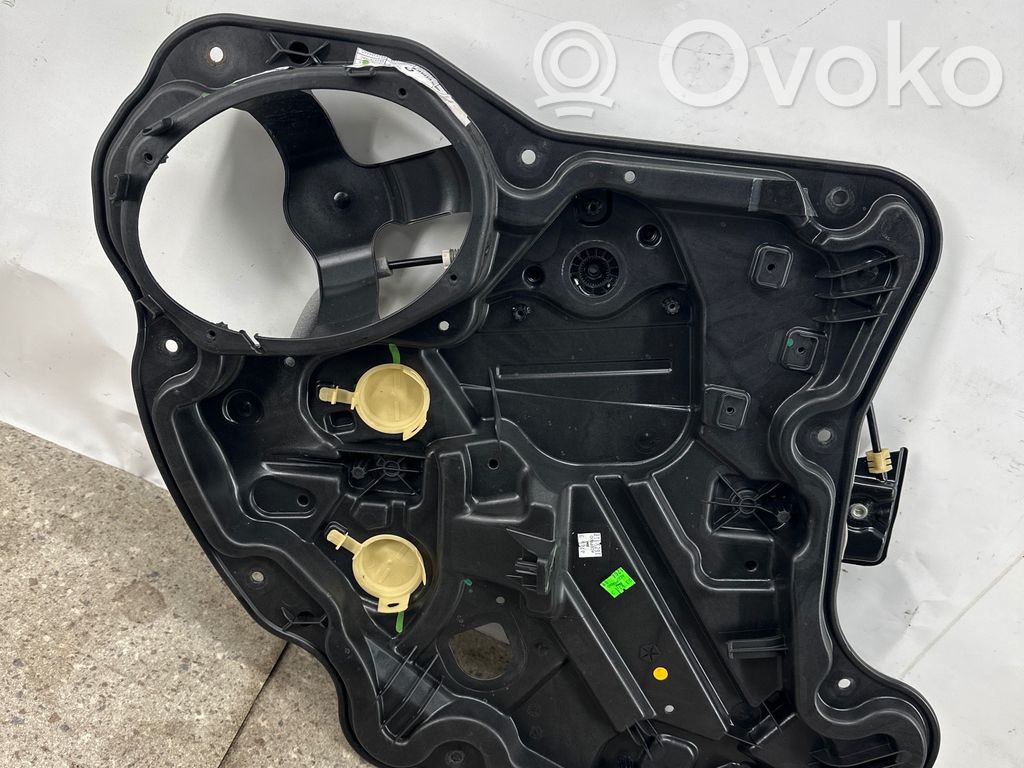 Jeep Compass Mecanismo para subir la puerta trasera sin motor 