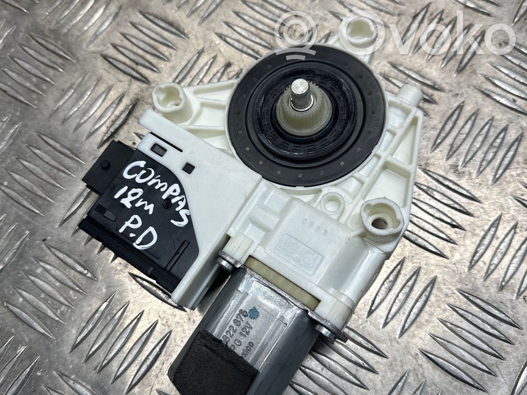 Jeep Compass Silnik regulatora szyby drzwi przednich 
