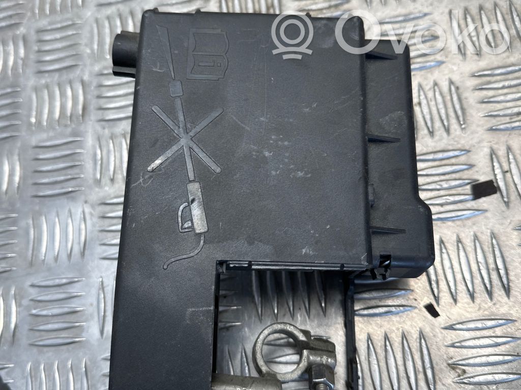 Opel Insignia A Cableado positivo 