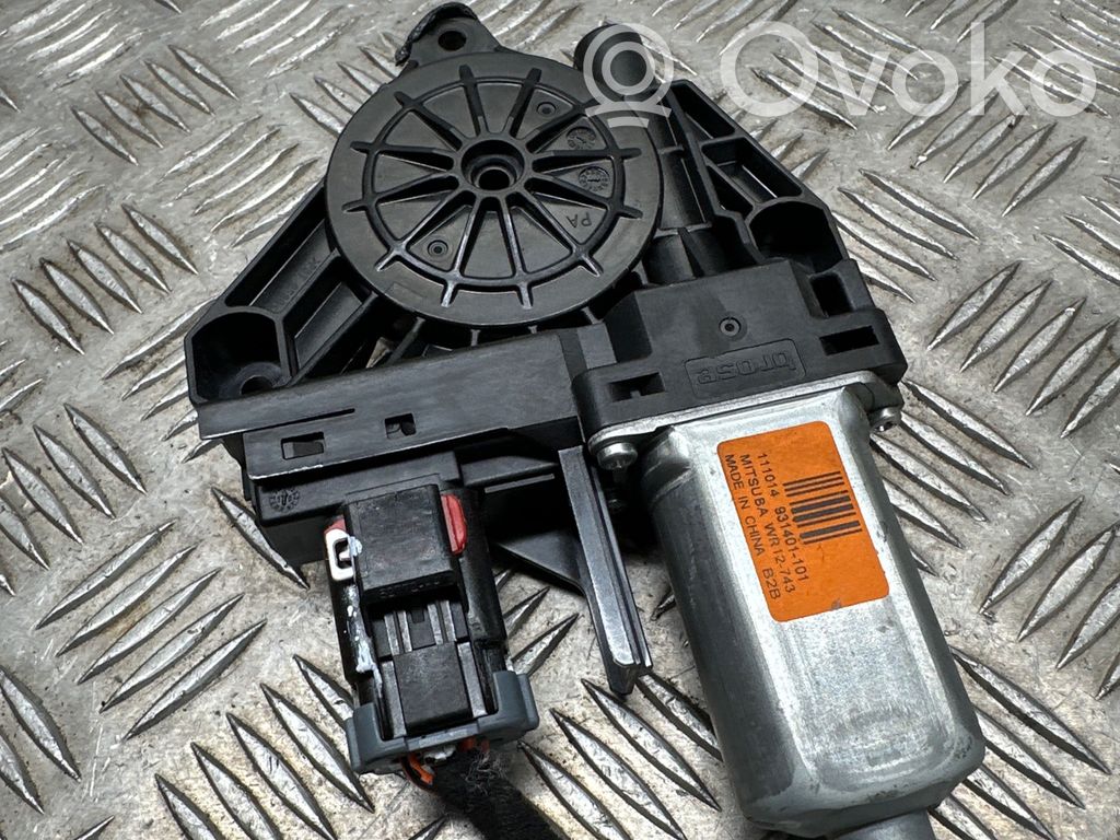 Jeep Grand Cherokee Silnik regulatora szyby drzwi przednich 