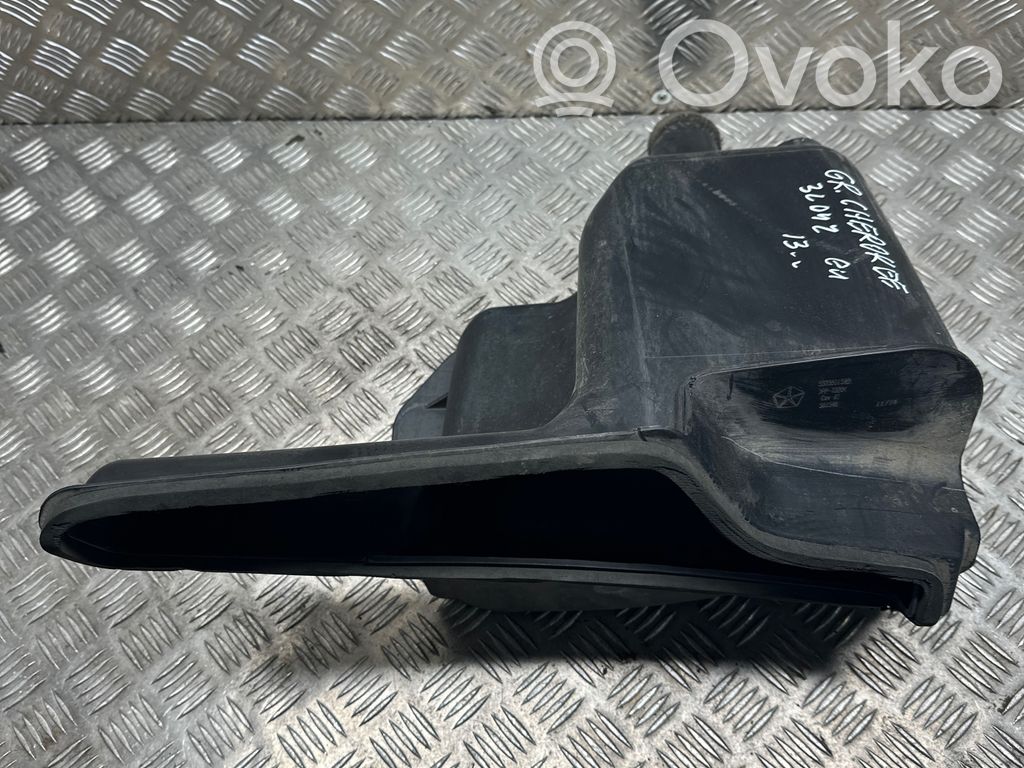 Jeep Grand Cherokee Cabin air duct channel 