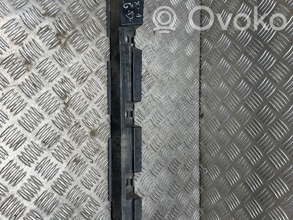 BMW X1 E84 Sill supporting ledge 