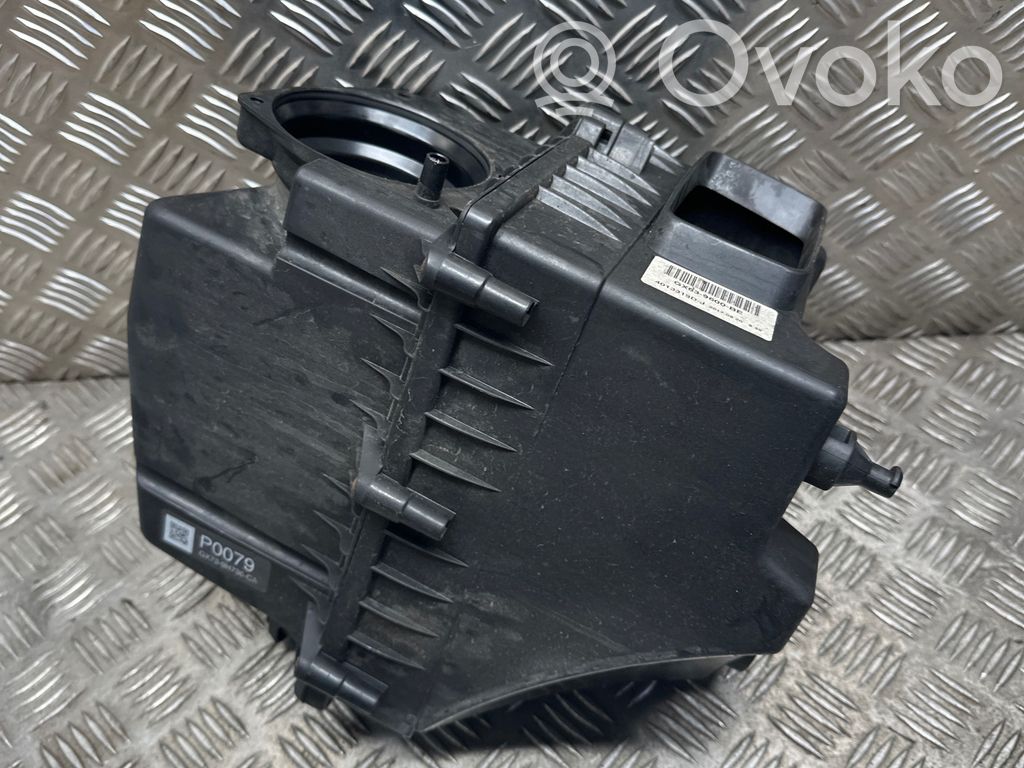 Land Rover Range Rover Velar Obudowa filtra powietrza 