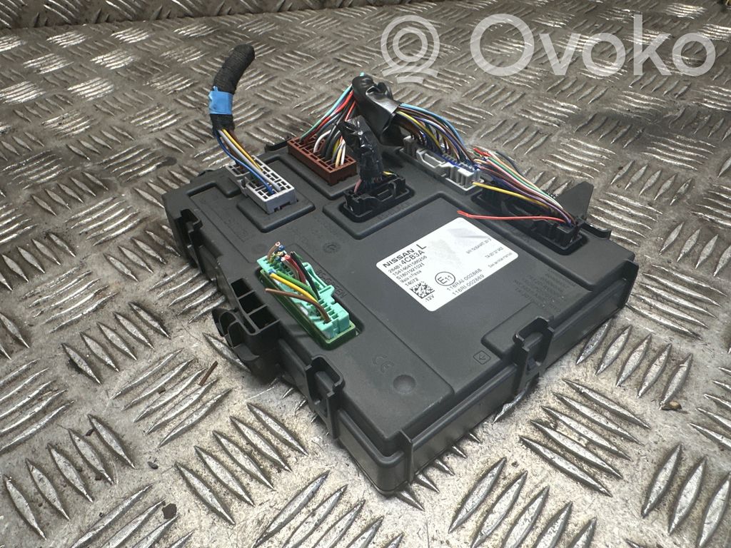 Nissan Qashqai Moduł / Sterownik komfortu 