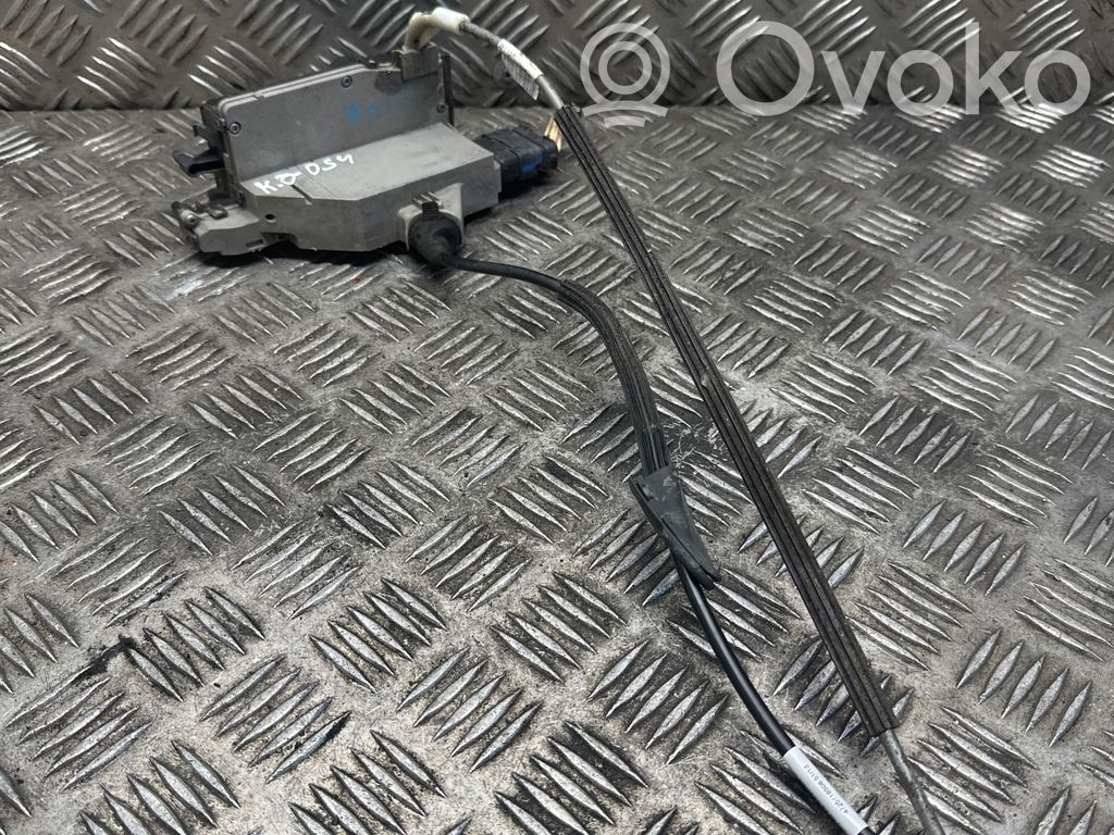 Citroen DS4 Zamek drzwi tylnych 