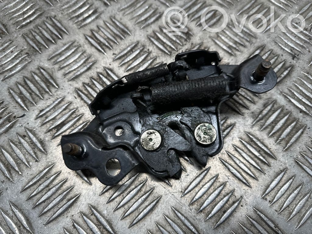 Nissan Qashqai Engine bonnet/hood lock/catch 