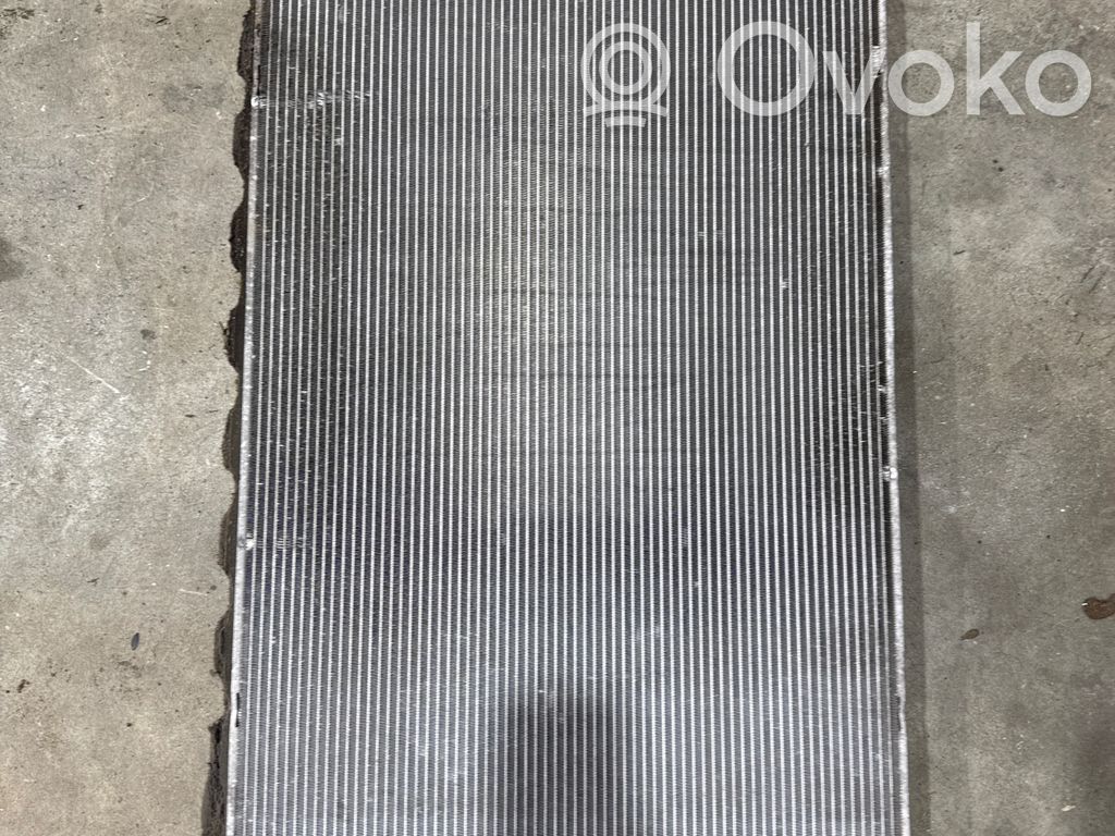Land Rover Discovery Sport Radiatorių komplektas 
