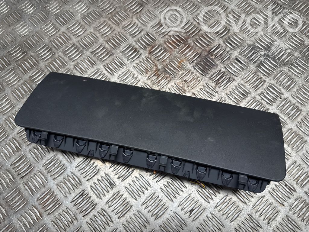 Land Rover Discovery Sport Poduszka powietrzna Airbag chroniąca kolana 