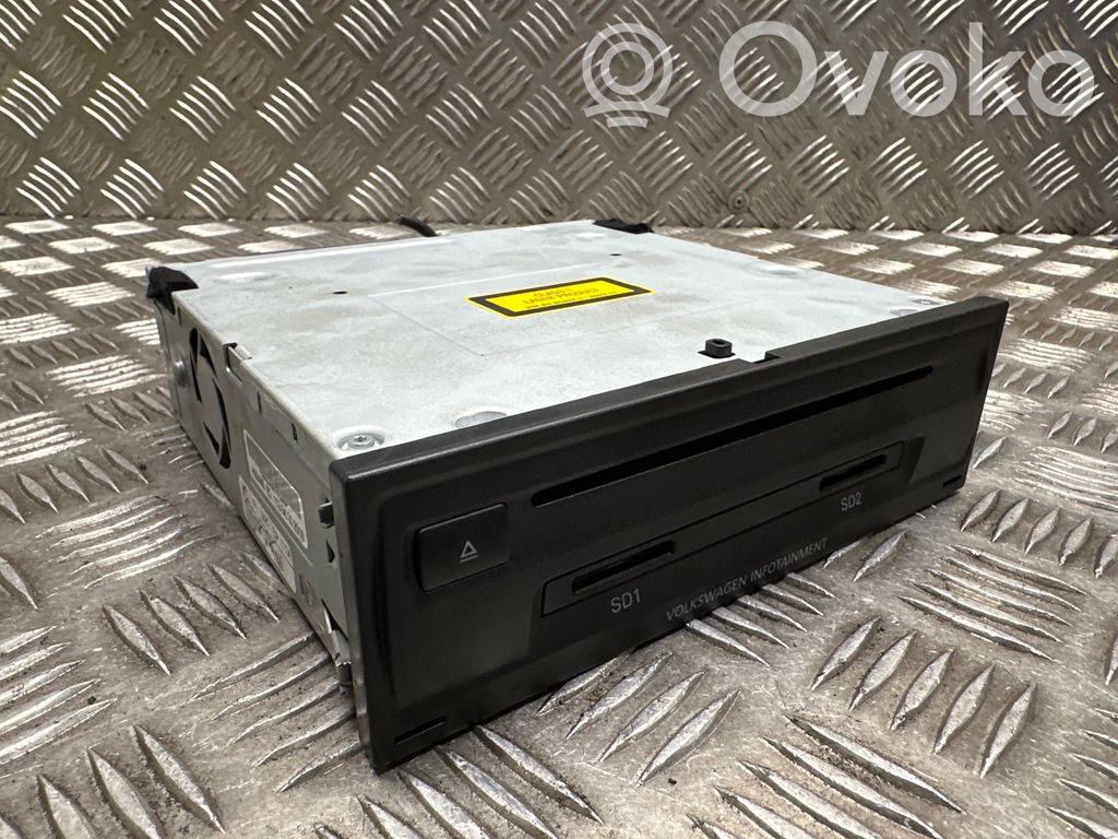Volkswagen Touareg II Unitate principală radio/CD/DVD/GPS 