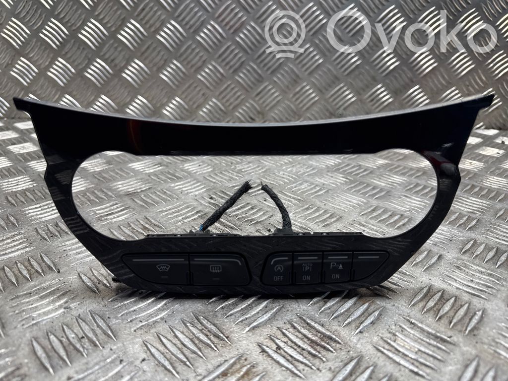 Ford Kuga II Climate control/heater control trim 