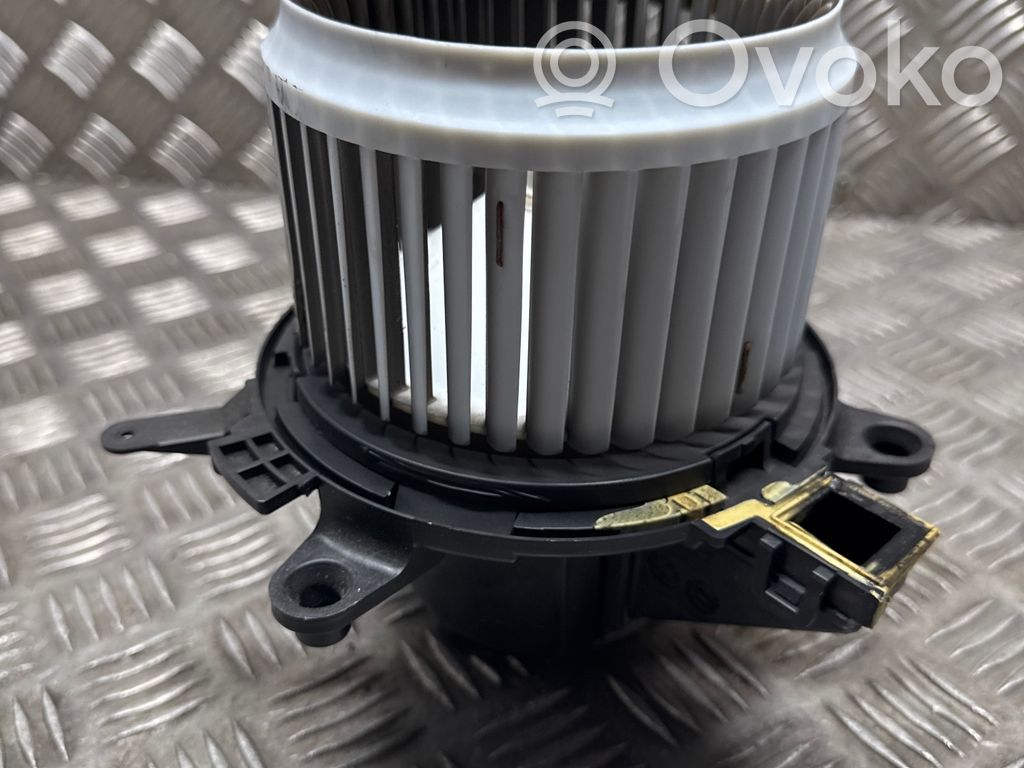Opel Grandland X Mazā radiatora ventilators 
