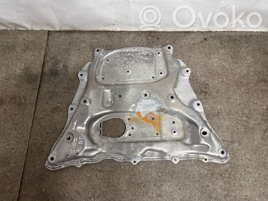 BMW X5 G05 Engine splash shield/under tray 