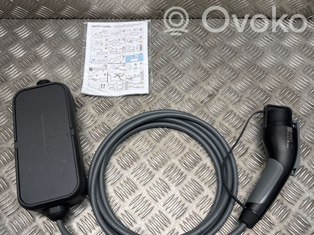 BMW XM Electric car charging cable 