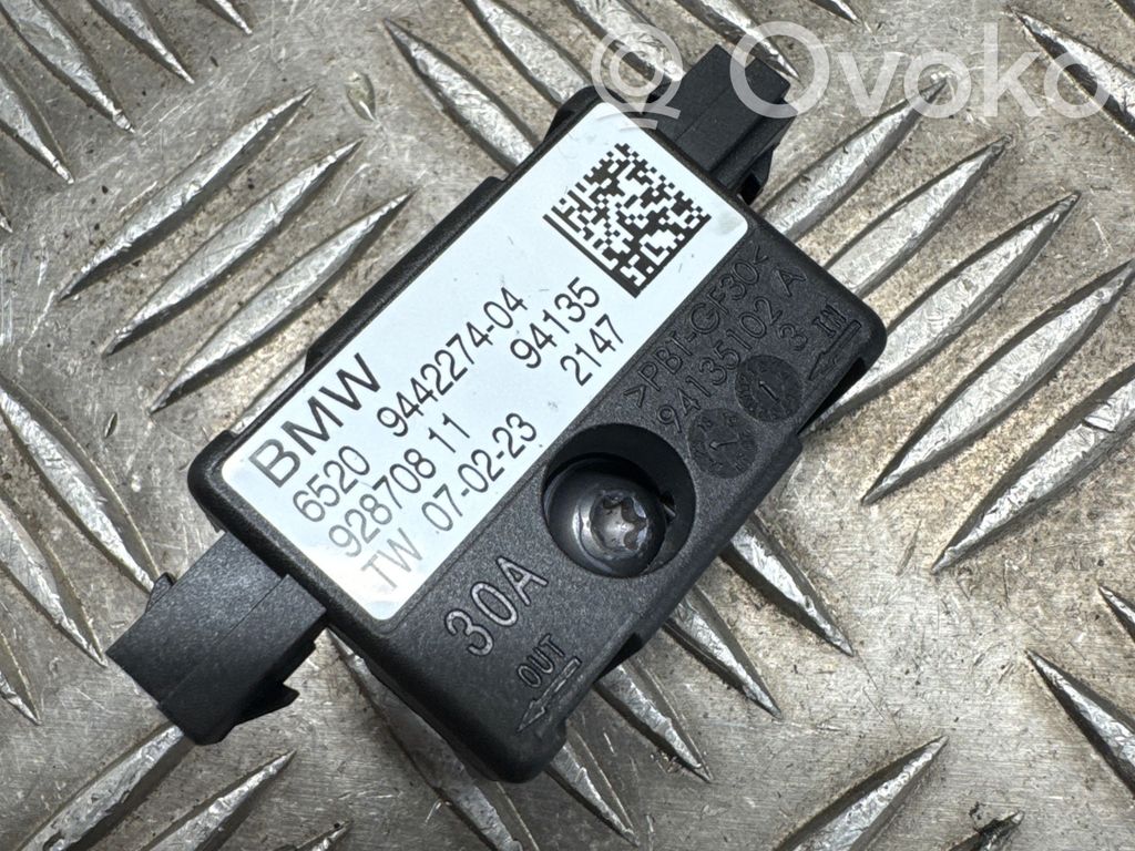 BMW XM Antenos stiprintuvas 