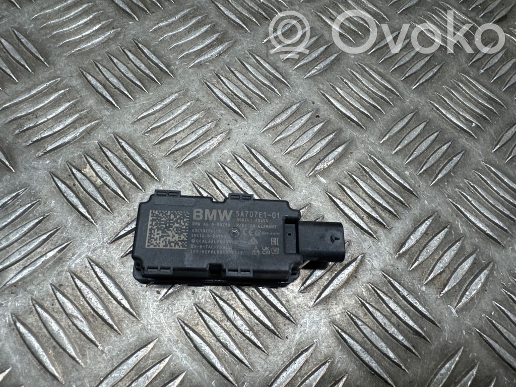 BMW X5 G05 Antenna control unit 