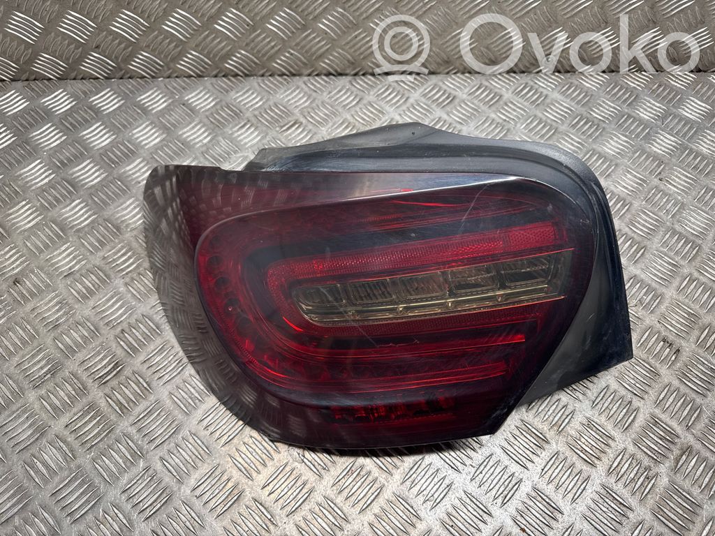 Lampa tylna   A1769063100,610205,6102003337