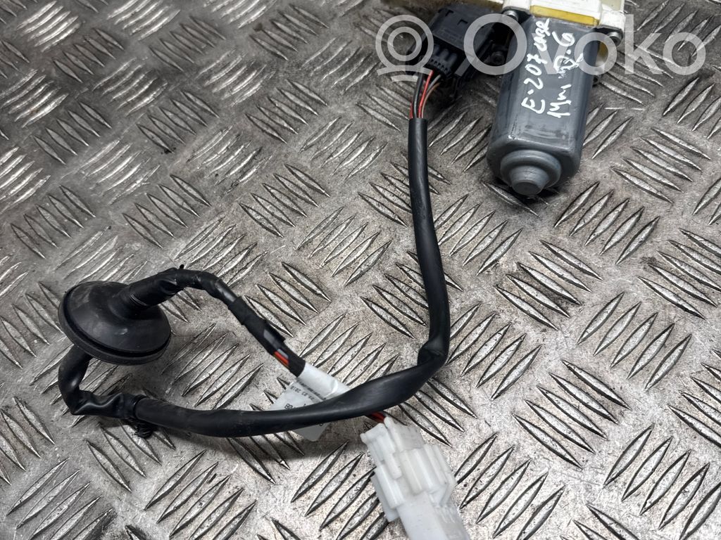 Mercedes-Benz E A207 Silniczek podnoszenia szyby drzwi tylnych 