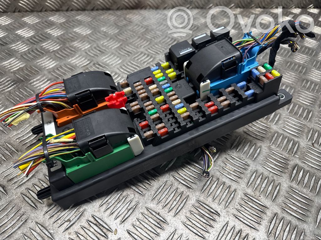 Ramka / Moduł bezpieczników   FK7214F041AC,50AK11F04